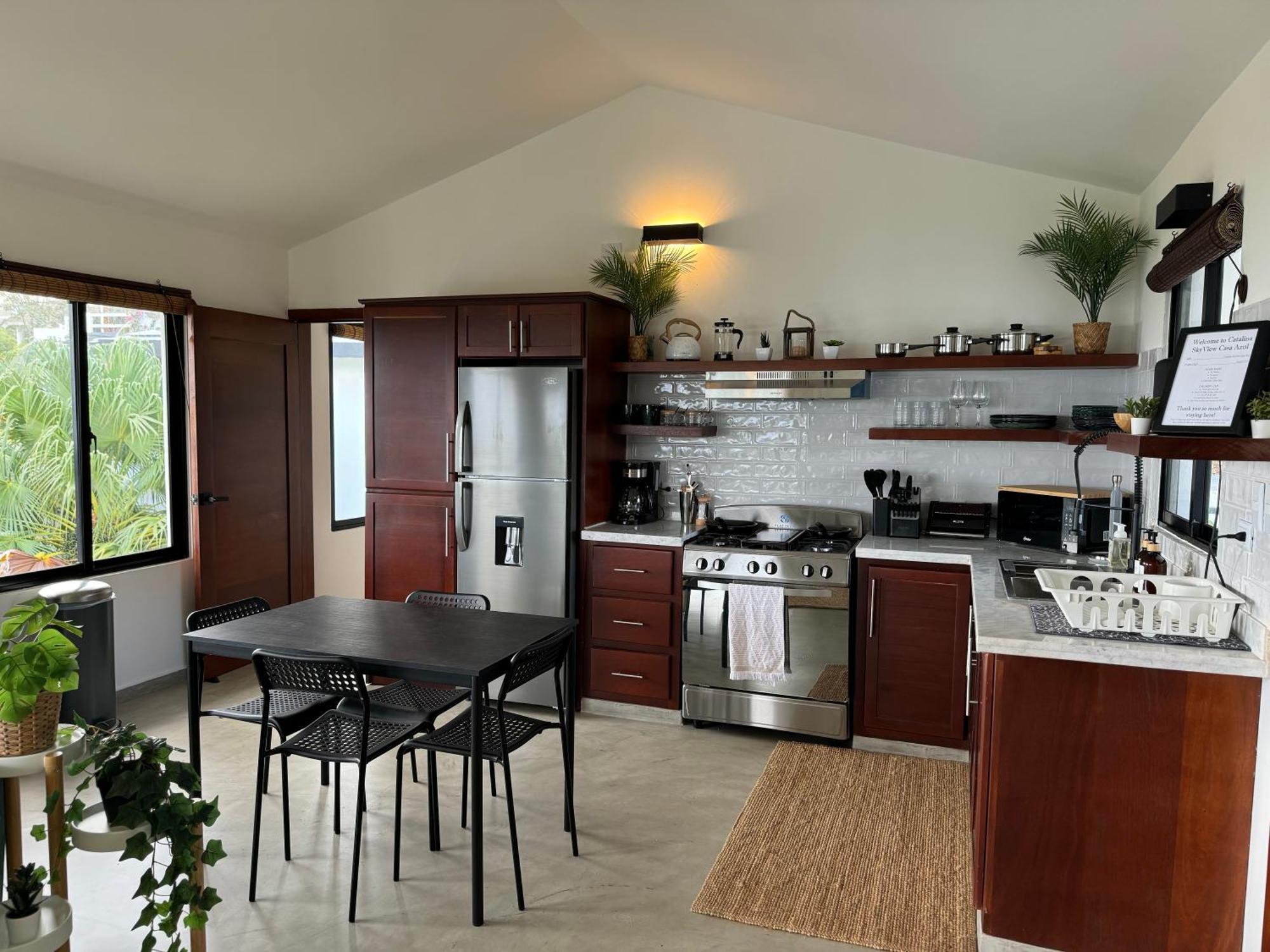 Catalina, Cabrera Oceanview Multi 2 Bd 2 Bath Condo Units With Balcony And Pool Экстерьер фото