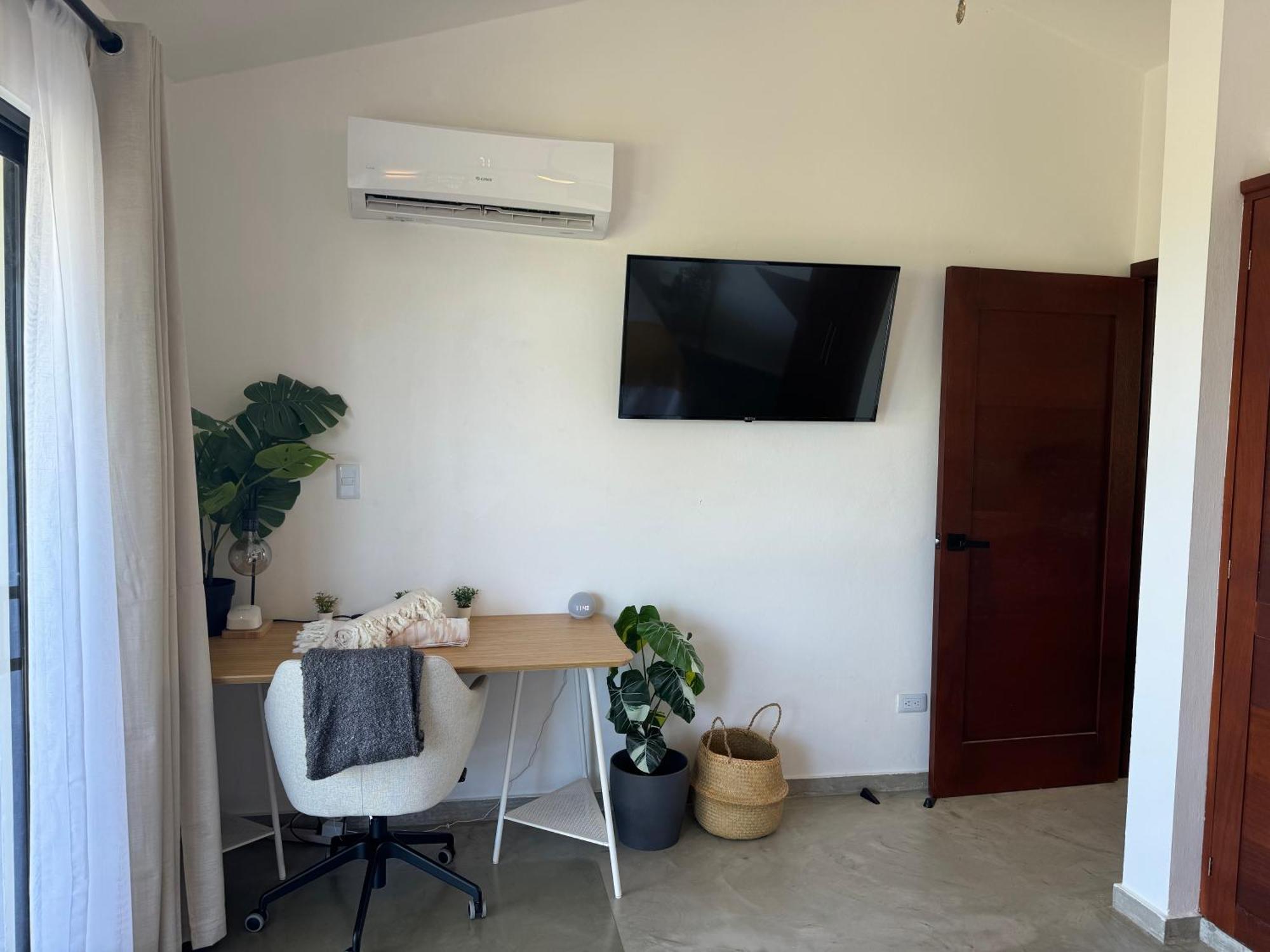 Catalina, Cabrera Oceanview Multi 2 Bd 2 Bath Condo Units With Balcony And Pool Экстерьер фото