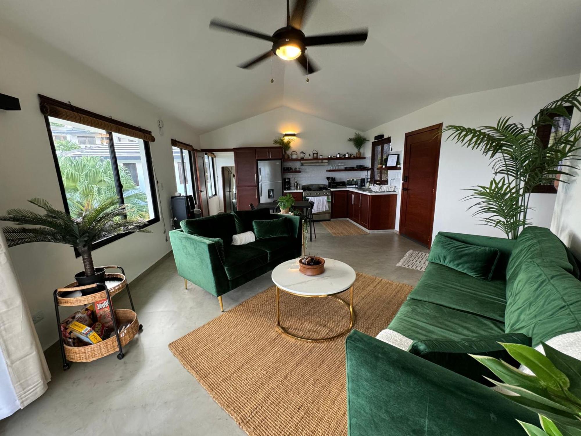 Catalina, Cabrera Oceanview Multi 2 Bd 2 Bath Condo Units With Balcony And Pool Экстерьер фото