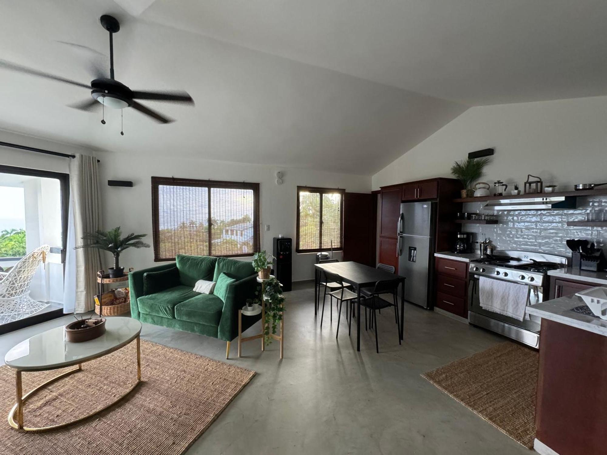 Catalina, Cabrera Oceanview Multi 2 Bd 2 Bath Condo Units With Balcony And Pool Экстерьер фото